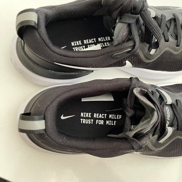 Nike Mens EUC CW1777-003 Black White React Miler Athletic Sneaker Shoes Size 7.5 main image 4